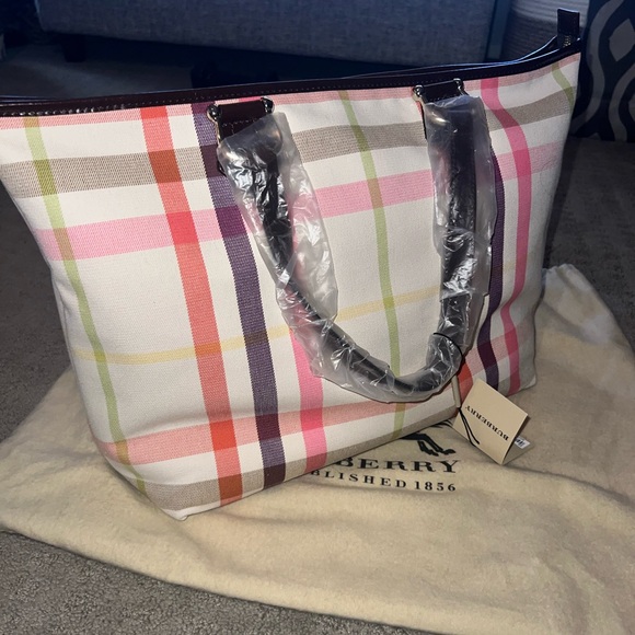 Burberry Nova Check Medium Tote Shoulder Handbag Canvas Leather Double Handle - Picture 2 of 6